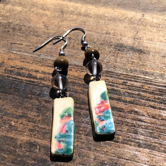 Ceramic Gemstone Earrings - Picture 3 of 5